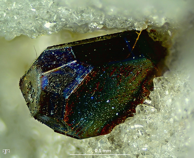 Olivine Group: Mineral information, data and localities.