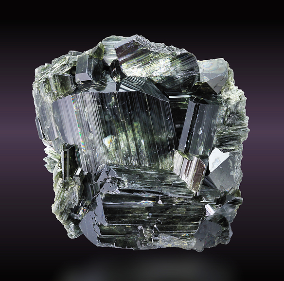Actinolite: Mineral information, data and
